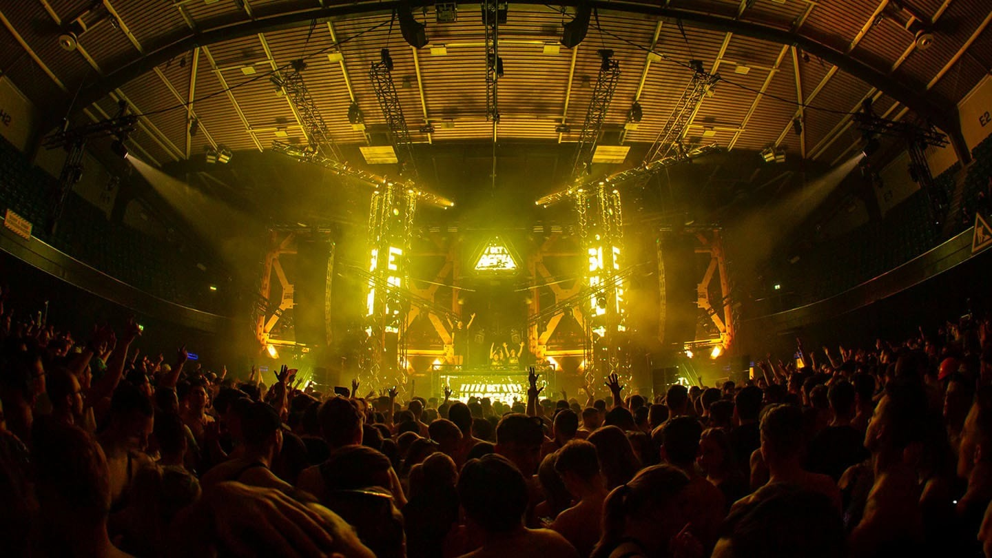 Get Wrecked - Demolution Duty