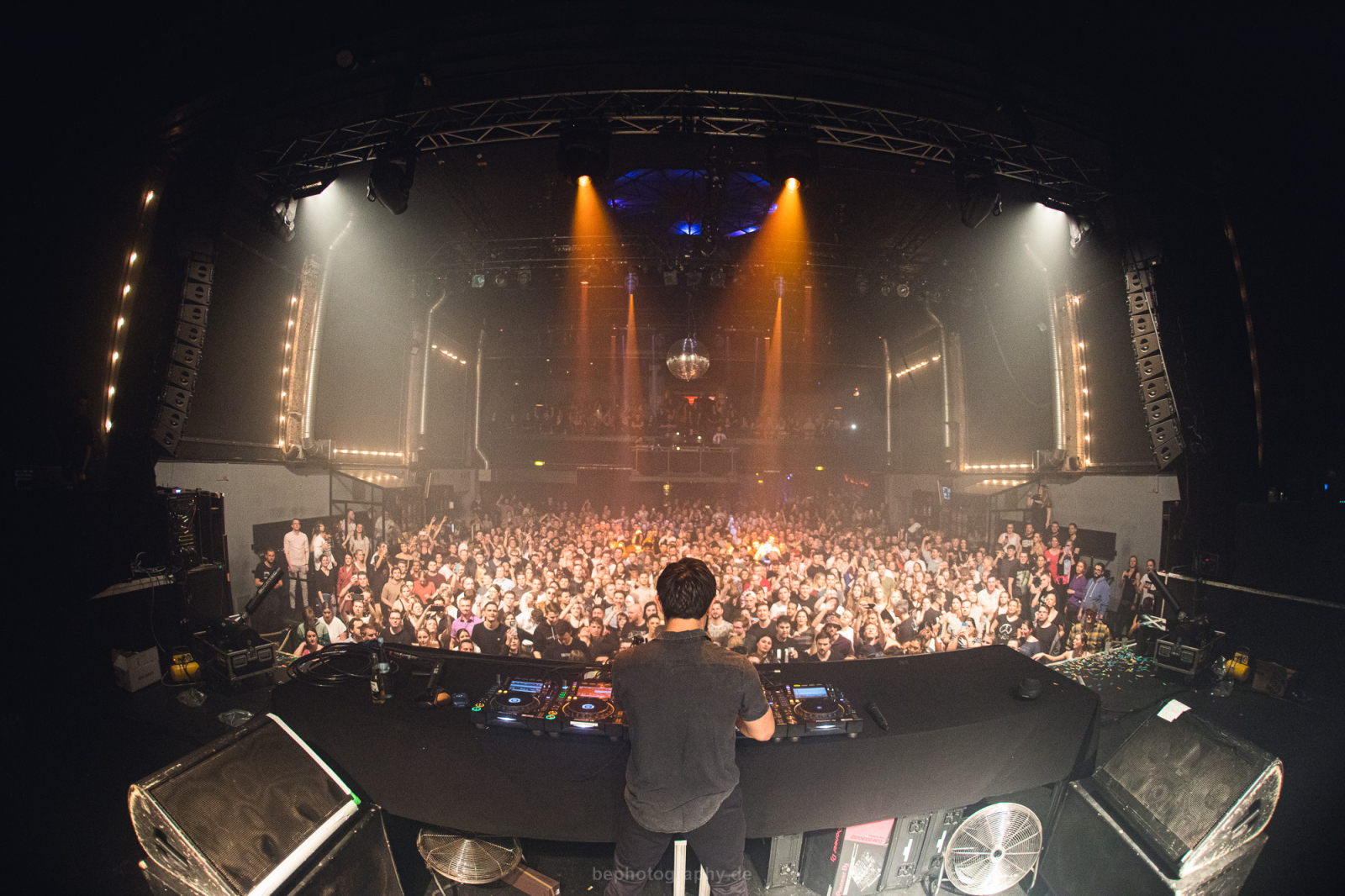 D-Block & S-te-Fan at Docks