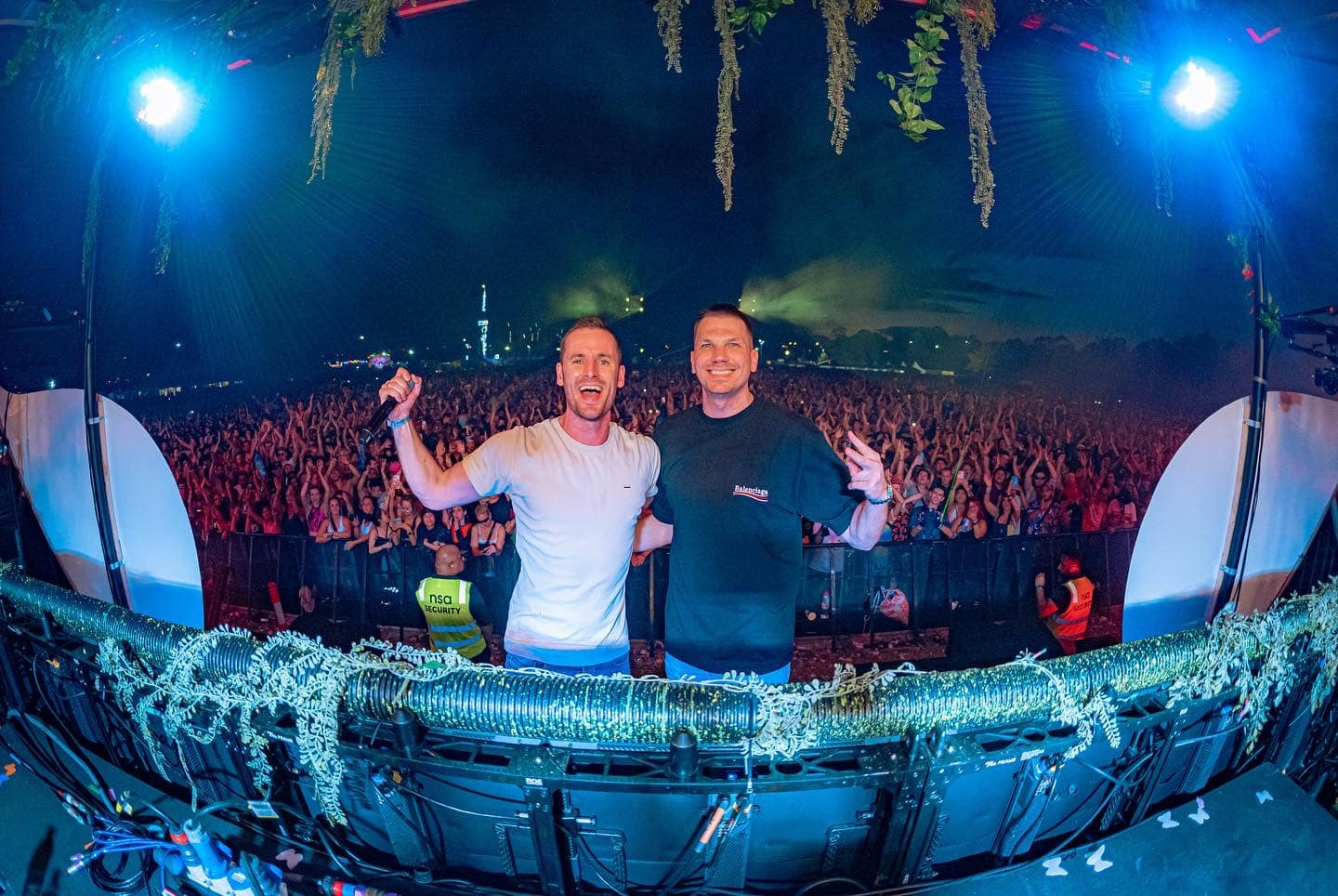 D-Block & S-te-Fan at Docks
