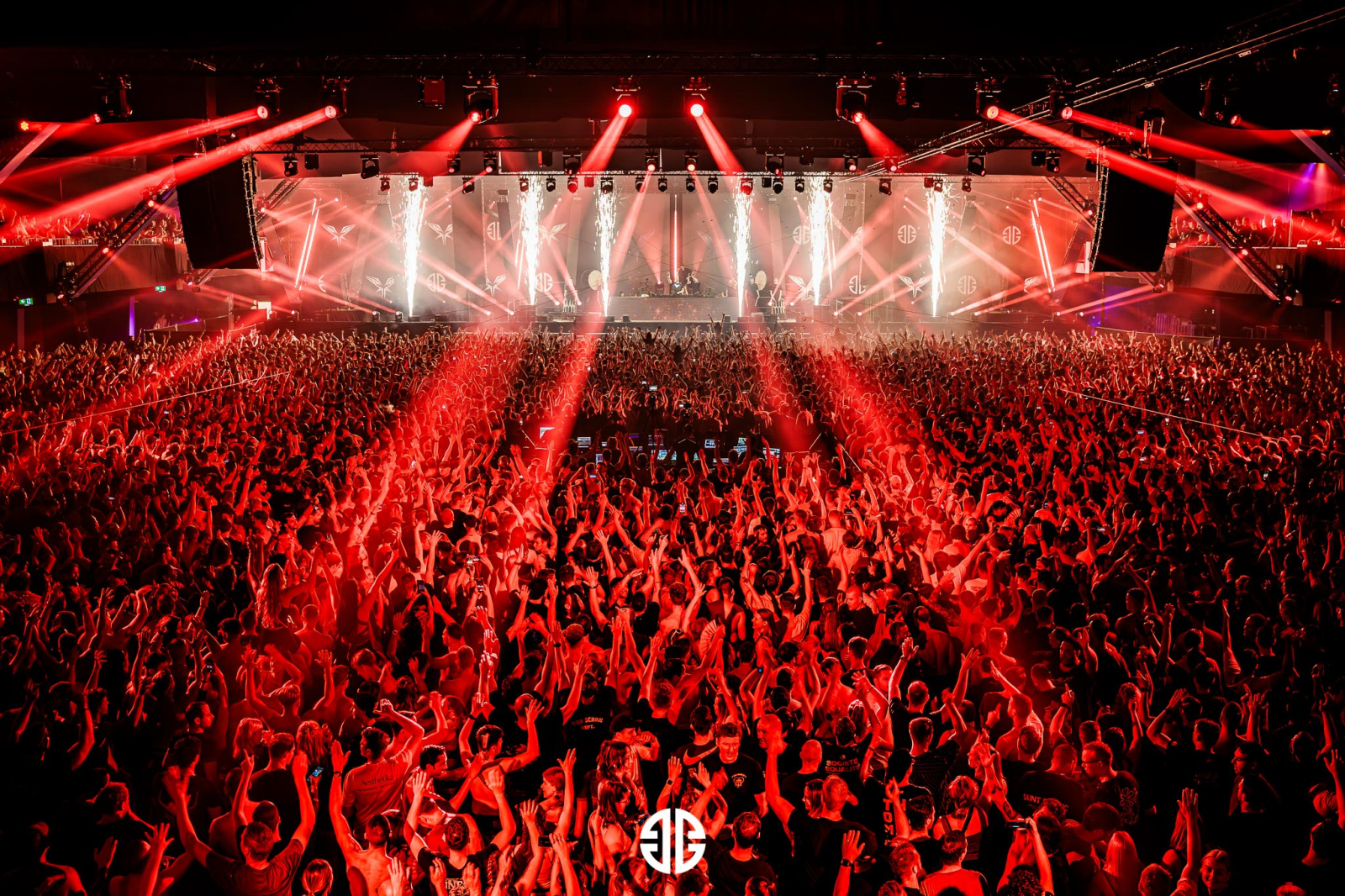 Origins - The Ultimate Raw Classics Gathering