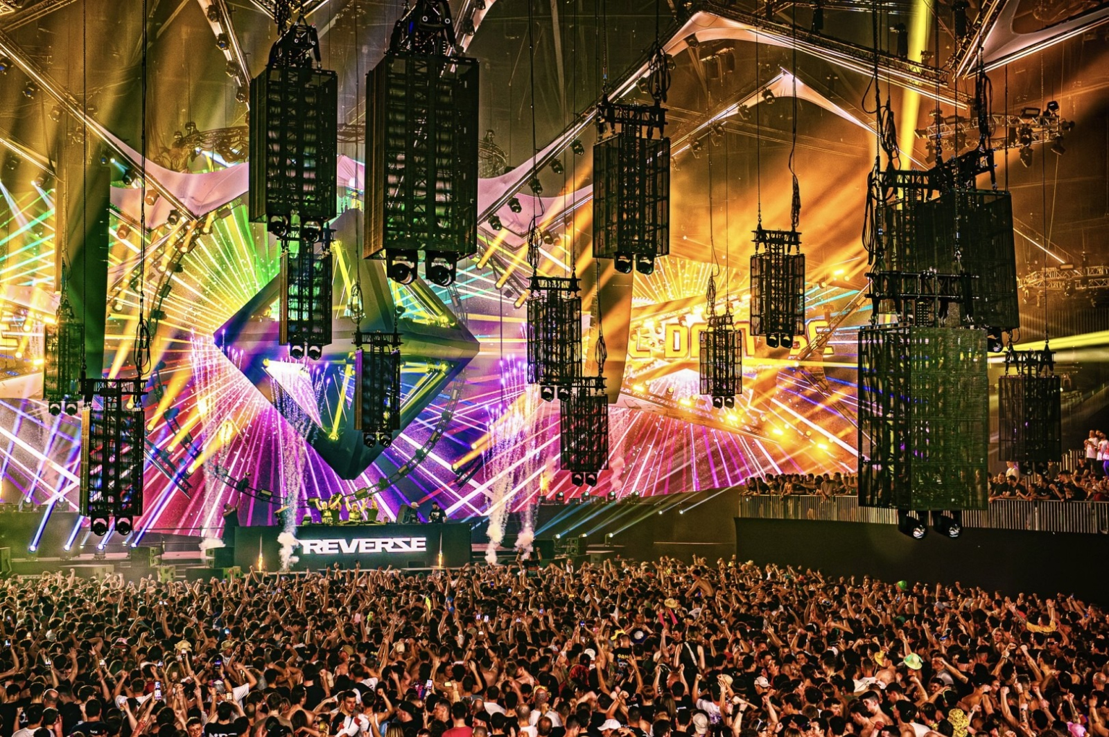 Reverze - Beyond Boundaries