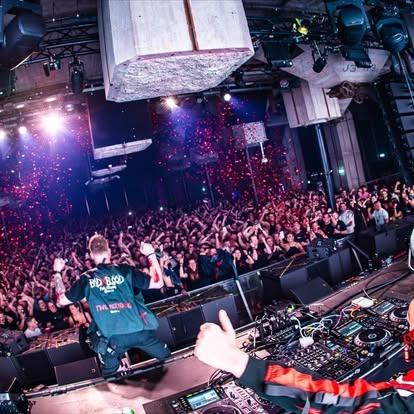 Unresolved presents: BLOODLINE