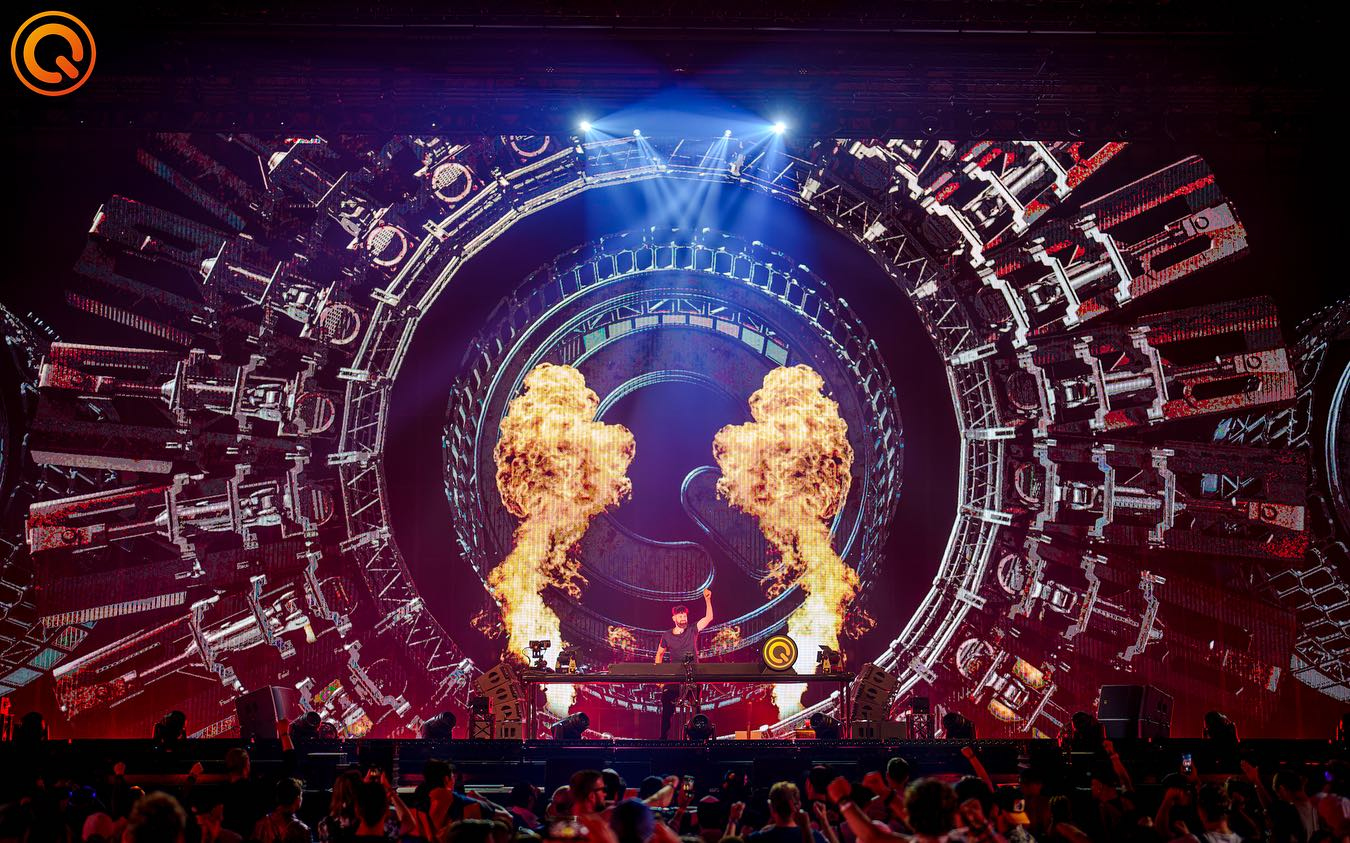 Frontliner &amp; John Harris&rsquo; &lsquo;Loud&rsquo; turns +10 years